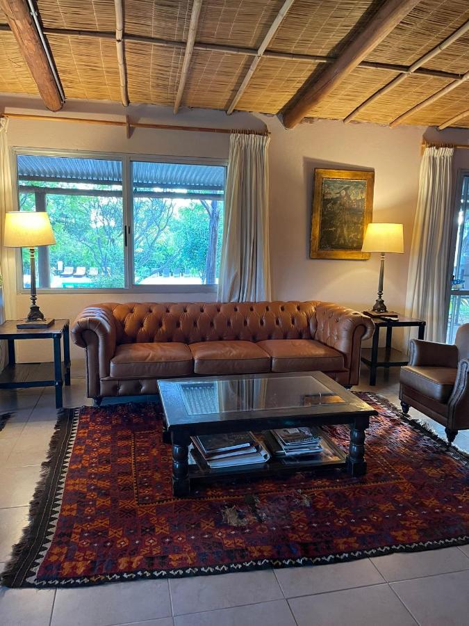 Paysandú Hotel La Castellana מראה חיצוני תמונה