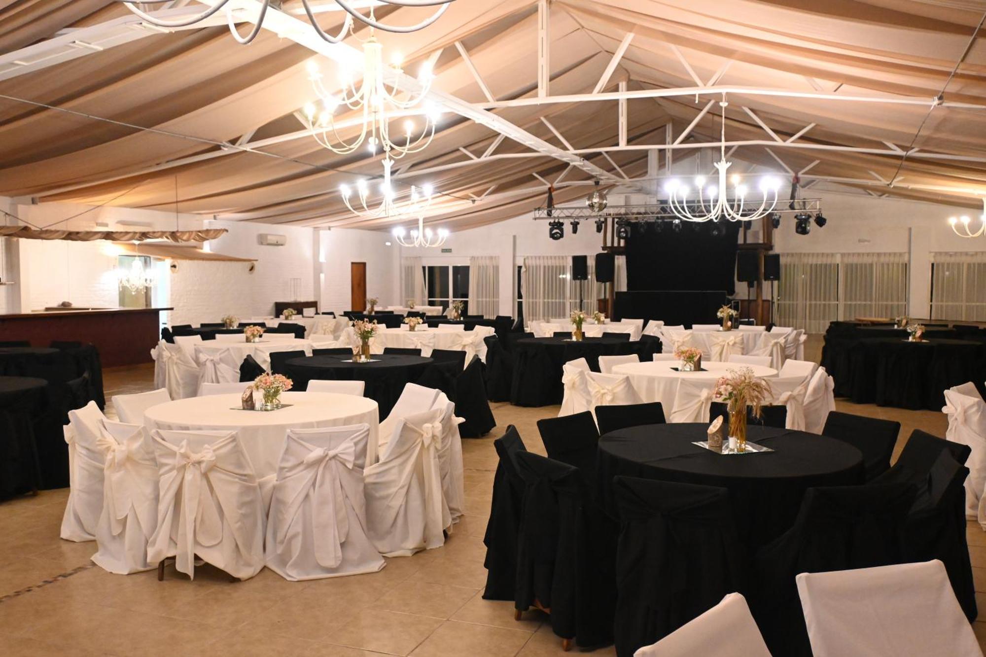 Paysandú Hotel La Castellana מראה חיצוני תמונה