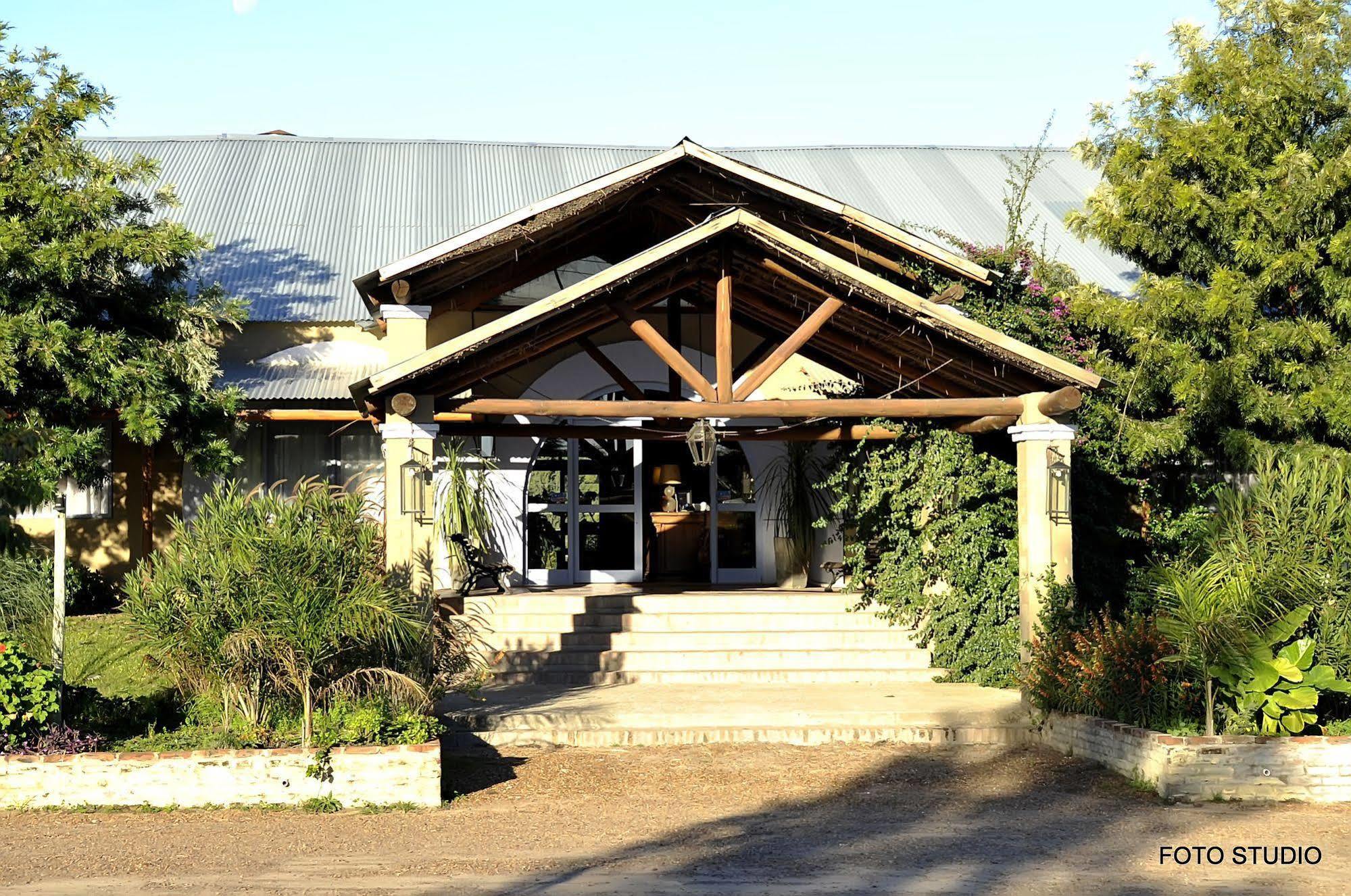 Paysandú Hotel La Castellana מראה חיצוני תמונה